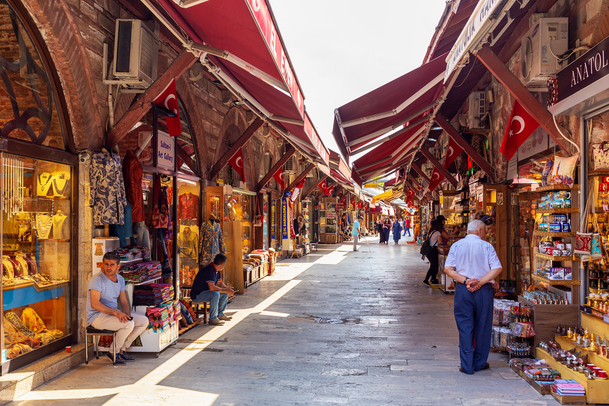 نتيجة بحث الصور عن بازار اورتاكوي اسطنبول