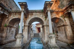 Историческая Анталия: древние руины прошлого