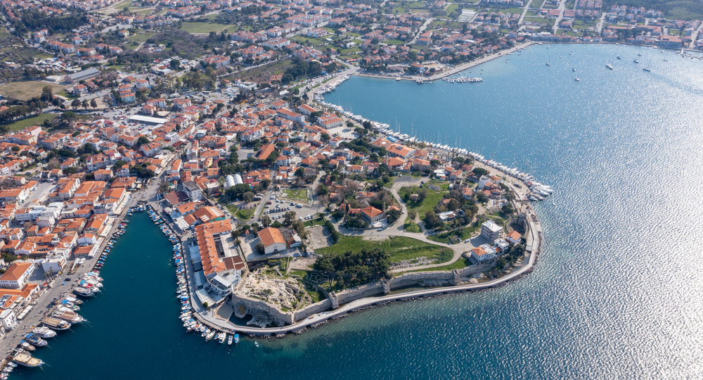 Welcome to Foca in Izmir – A Delightful Seaside Town