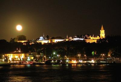 伊斯坦布尔托普卡匹宫夜景
