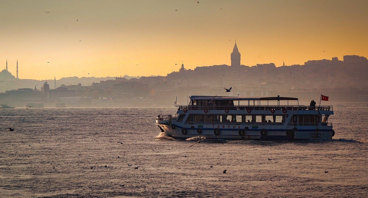 Living in Istanbul: Pros and Cons for Foreign Expats