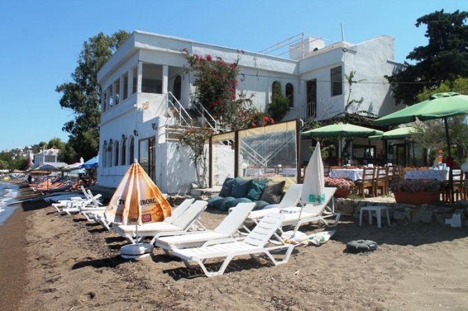 Boutique Bodrum Yalikavak hotel for sale with beachfront