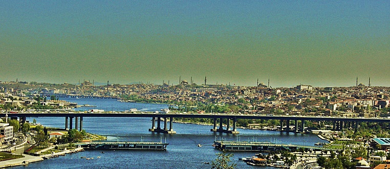 Золотой Рог Стамбул