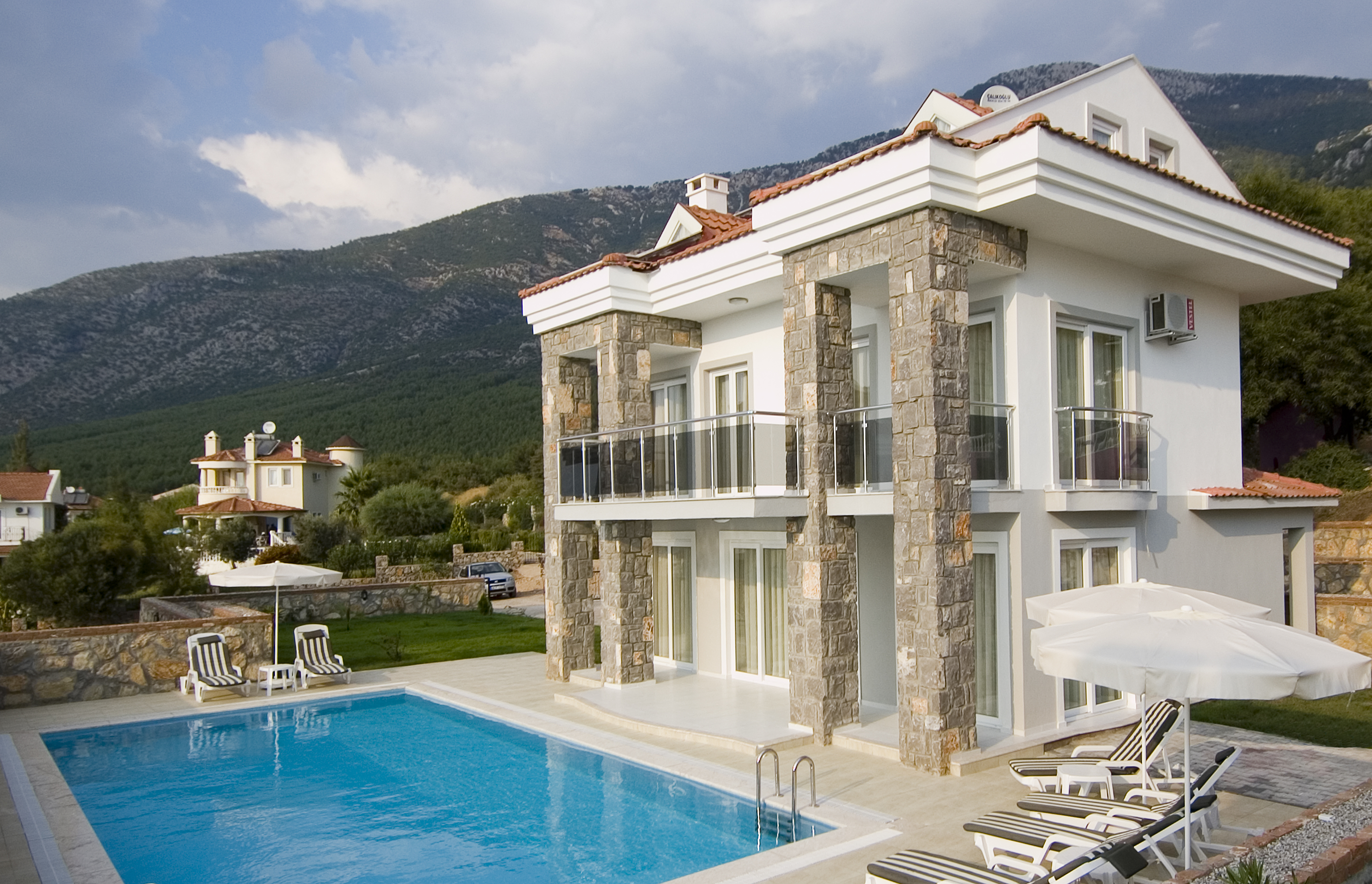 Luxury villa for sale in Ovacik