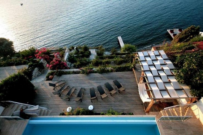 Sovalye Island luxury home