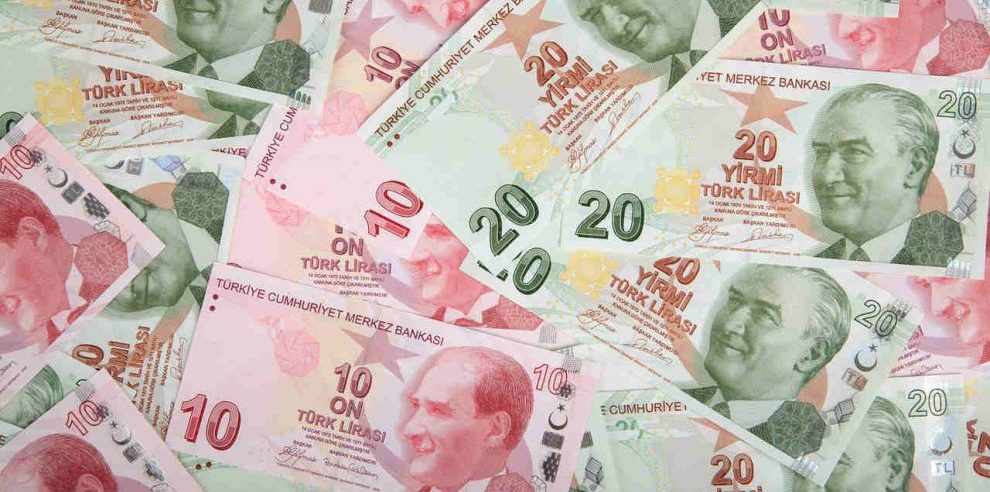 土耳其里拉对美元汇率上涨15%，投资者准备迎接机遇