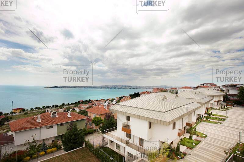Sea view villas for sale in Istanbul European Side