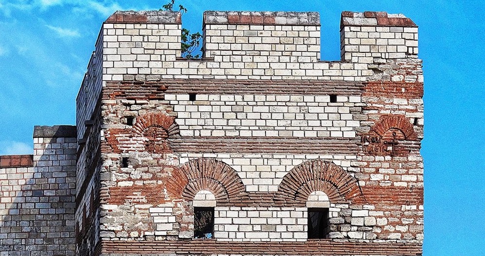 Constantinople walls
