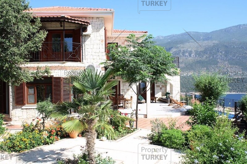 Fully furnished villa for sale in Kas